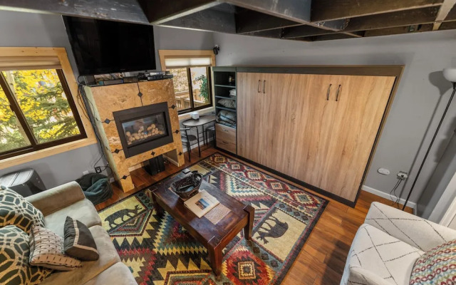 Retreat Condo #5