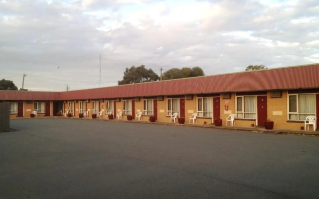 Century Motor Inn