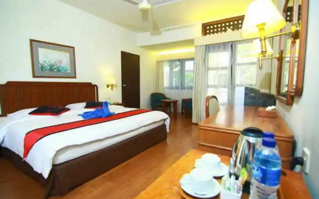 Theme Park & Resort Hotel Pantai Cermin