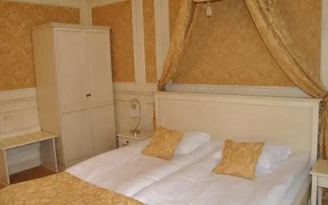 Hotel Anna