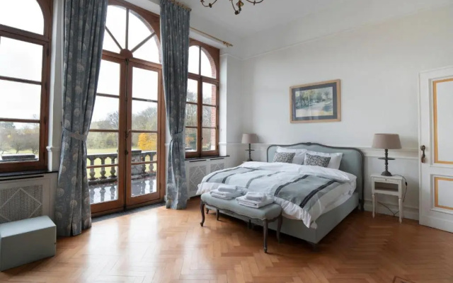 B&B Chateau de Ramegnies-Chin