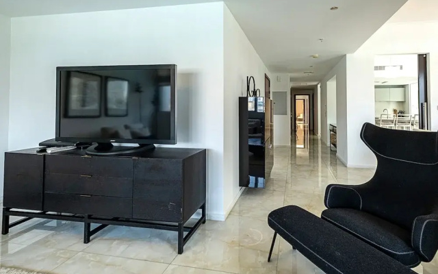 Gorgeous 3 bed at Burj Residences