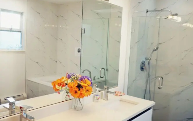 Beijing Vancouver Homestay