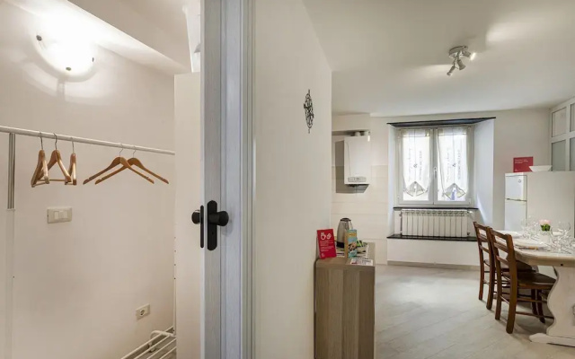 Comfy Apartment Near the Harbor by Wonderful Italy
