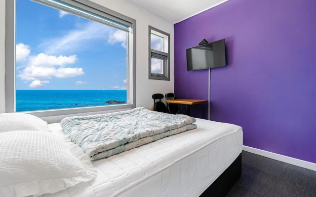 Jeju Byeolhaeneunbam Sungsanpo Oceanview Pension