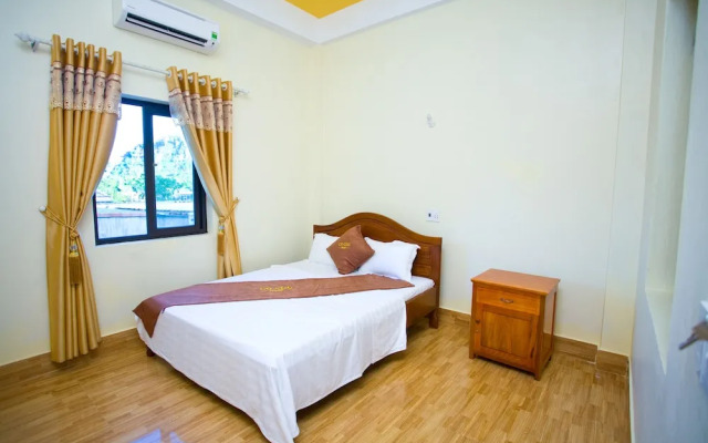 Co Cuc Hotel - Hostel