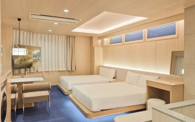 UH Suite Namba Station The Spa