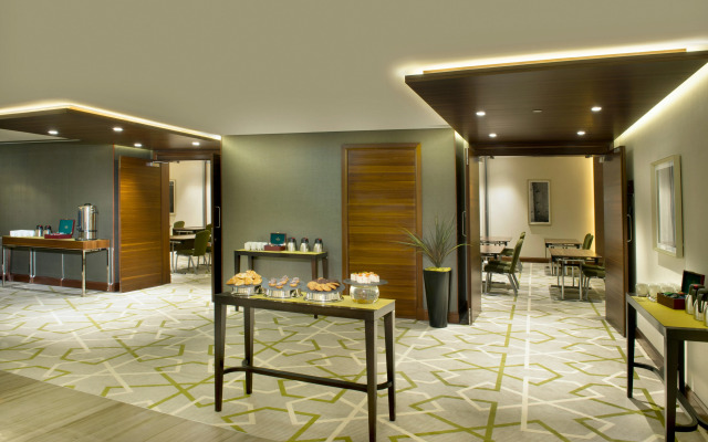 Hilton Garden Inn Dubai Deira