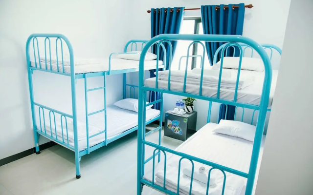 Queenie Hostel