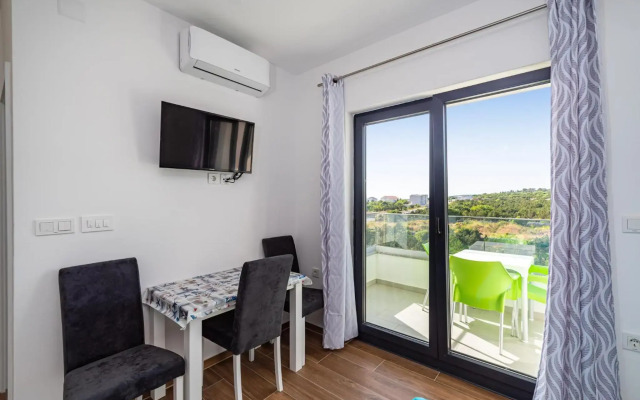 Villa Laura View
