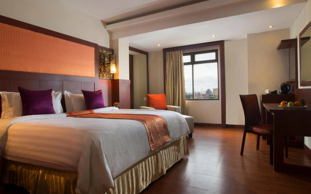 Best Western Plus Makassar Beach