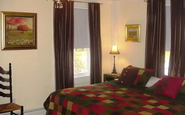 Bartlett Inn