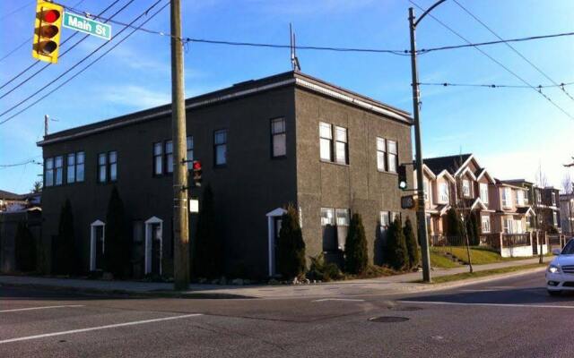 Отель MondeLiving Vancouver House Канада, Ванкувер - отзывы, цены и фото номеров - забронировать отель MondeLiving Vancouver House онлайн вид на фасад