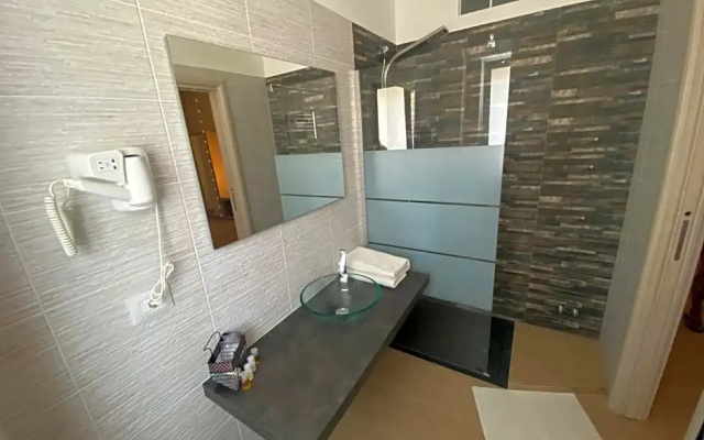 B&B la Perla & Suites (Adults Only)