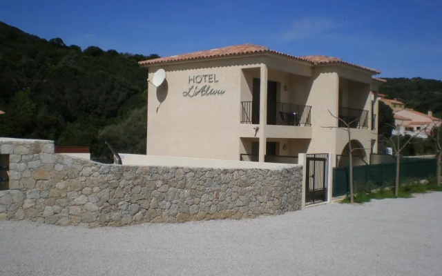 Hôtel lAlivu