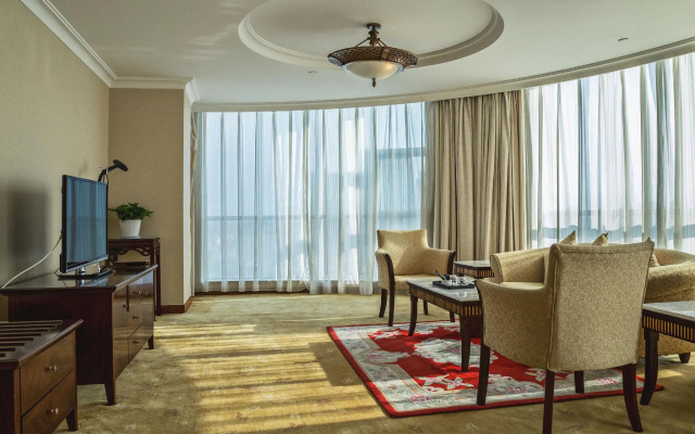 Donsen Hotel