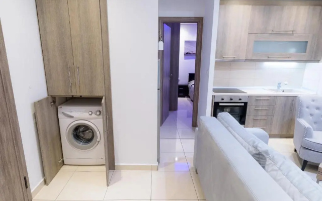 Lassani cozy and quiet, 2 bedroom apartm with spacious balcony