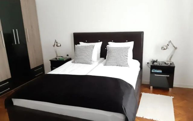 Marshal Urban Downtown apartment