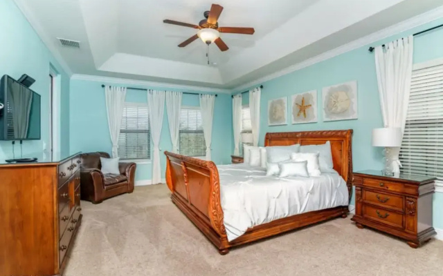 Ultimate 5 Bed 5 Ba Villa with Game Room, Pool & Spa - Ihr4021