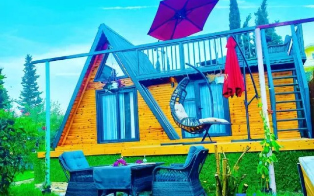 Garden Bungalows and Suites