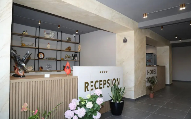 Kalpazo Hotel Tommy Durres
