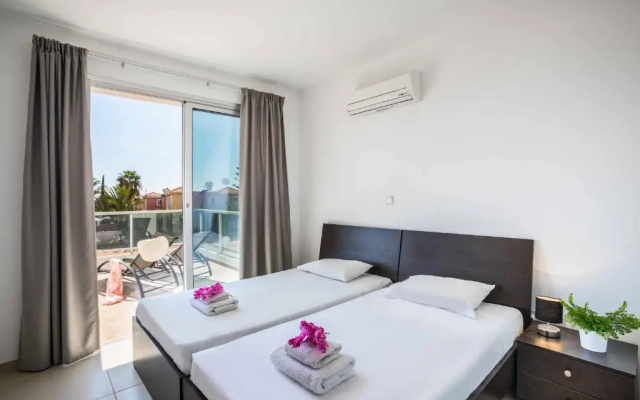 Villa White Jasmin