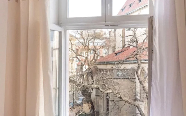 Spasious Apartment in Prague