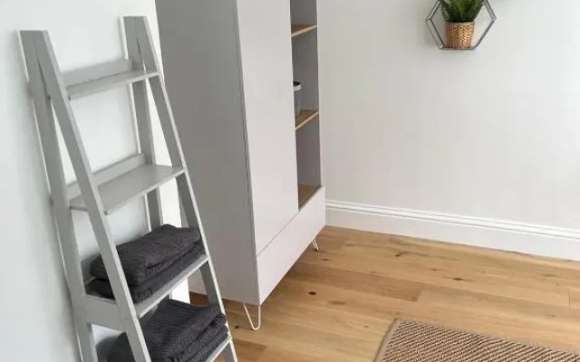 Lovely 1 Bed flat *FREE PARKING* Hoe/Barbican Plymouth