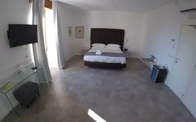 Ravida Suites
