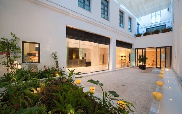 Vincci Seleccion Posada del Patio Hotel вид на фасад