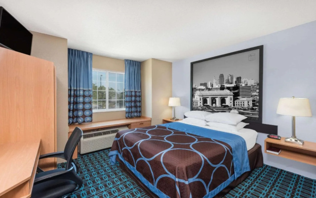 Sonesta Essential Hotels & Suites Kansas City/Blue Springs