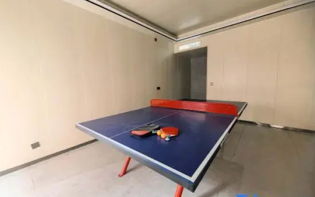 Buerjin Grand Xinjiang Hotel