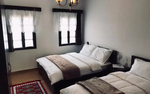 Villa Elmar
