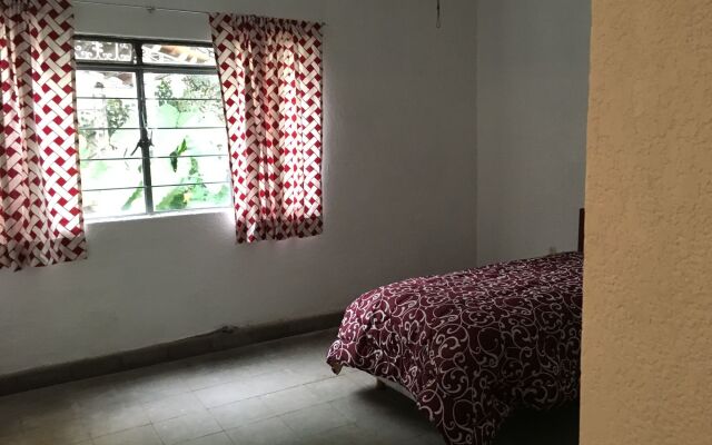 Hakal Housing Hostel Guadalajara Гвадалахара комната для гостей