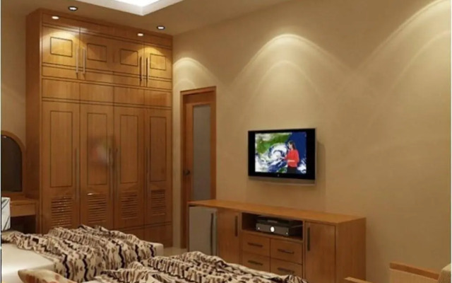 Yumi Hotel