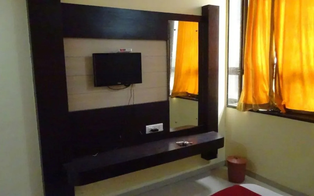 Hotel Sai Swatik by sky stays
