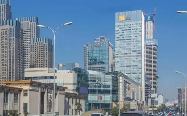 Lanriyuehai LOFT Seaview Beauty Su (Rizhao Vientiane Hui Branch)