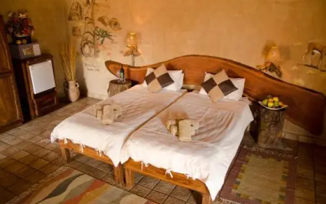 Okapuka Safari Lodge