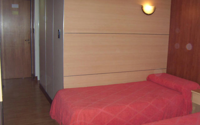 Hotel Embajador