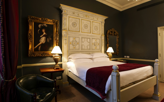 The Gore London – Starhotels Collezione