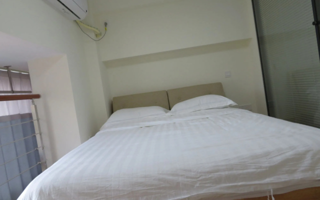 Yunzu Aparthotel (Huanlegu Branch)