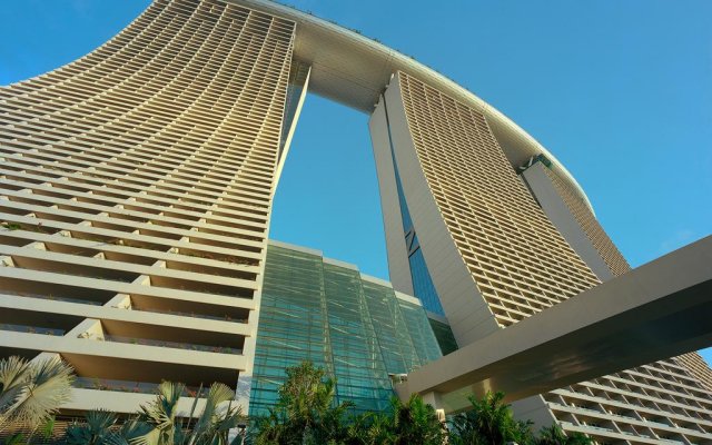 Отель Marina Bay Sands Сингапур, Сингапур - - забронировать отель Marina Bay Sands, цены и фото номеров вид на фасад