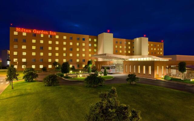 Отель Hilton Garden Inn Rome Airport Италия, Фьюмичино - 2 отзыва об отеле, цены и фото номеров - забронировать отель Hilton Garden Inn Rome Airport онлайн вид на фасад
