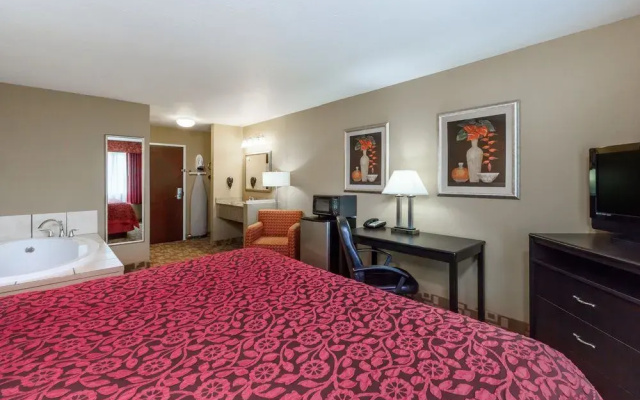 Days Inn by Wyndham Central City