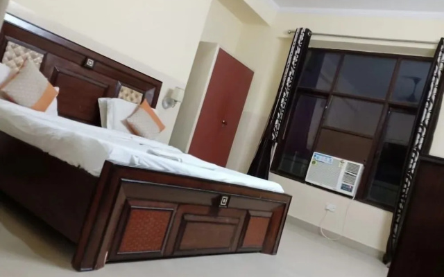 City Stay Hotel 22