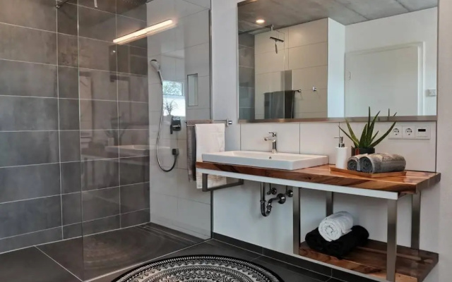 Moderne Ferienwohnung Rhenum Mit Wallbox