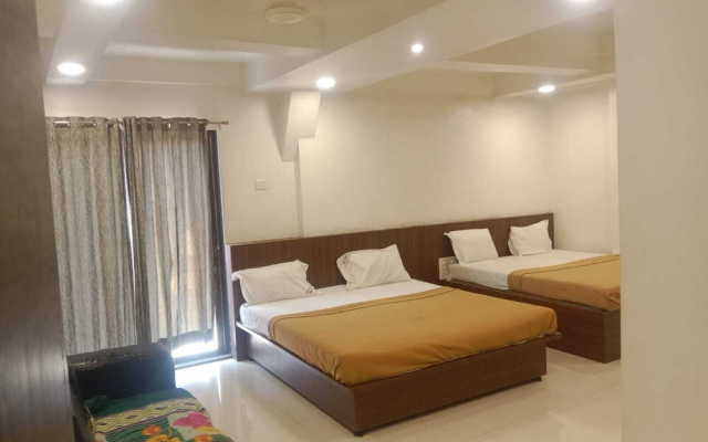 Sai Gangotri Hotel