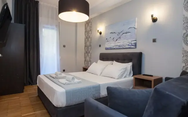 Metaxourgio 2 Bd Gem for Urban Explorers