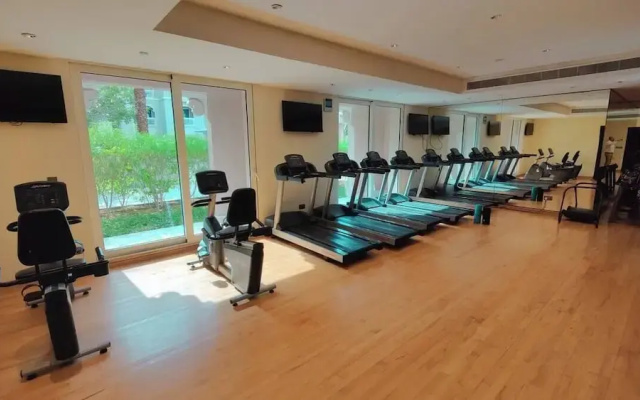 NEW Direct Golf View Sport City 2BD