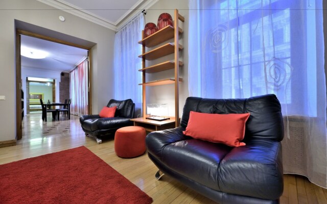 Апартаменты BELLE apartment on Italianskaya комната для гостей